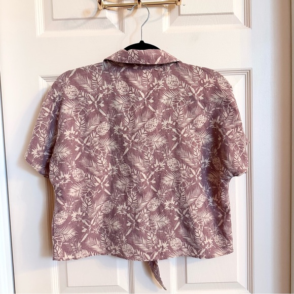 Pink mod ref tie front button up - Picture 4 of 4